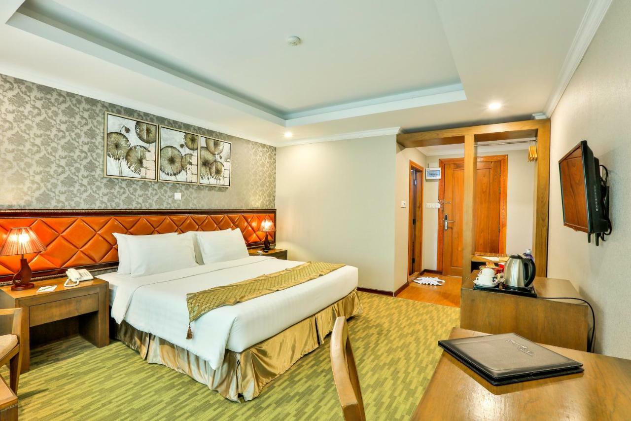 Royal Taunggyi Hotel Exterior photo